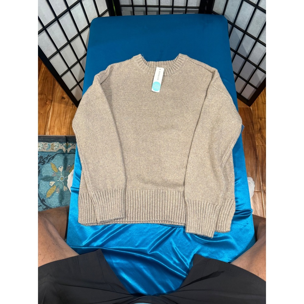 Love Ellie Stitch Fix Sweater Large NWT Oatmeal Ribbed Knit Crewneck